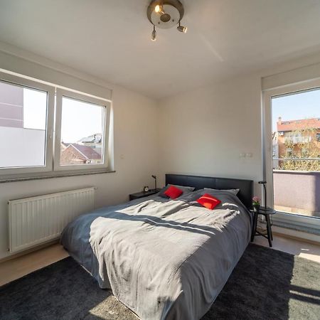 Super Petrova Apartment Zágráb Kültér fotó