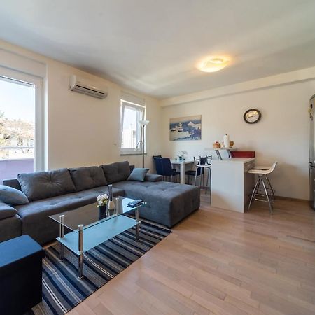 Super Petrova Apartment Zágráb Kültér fotó