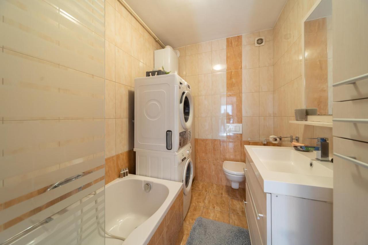 Super Petrova Apartment Zágráb Kültér fotó